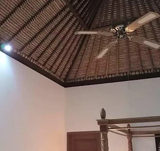 Jemeluk アメッド